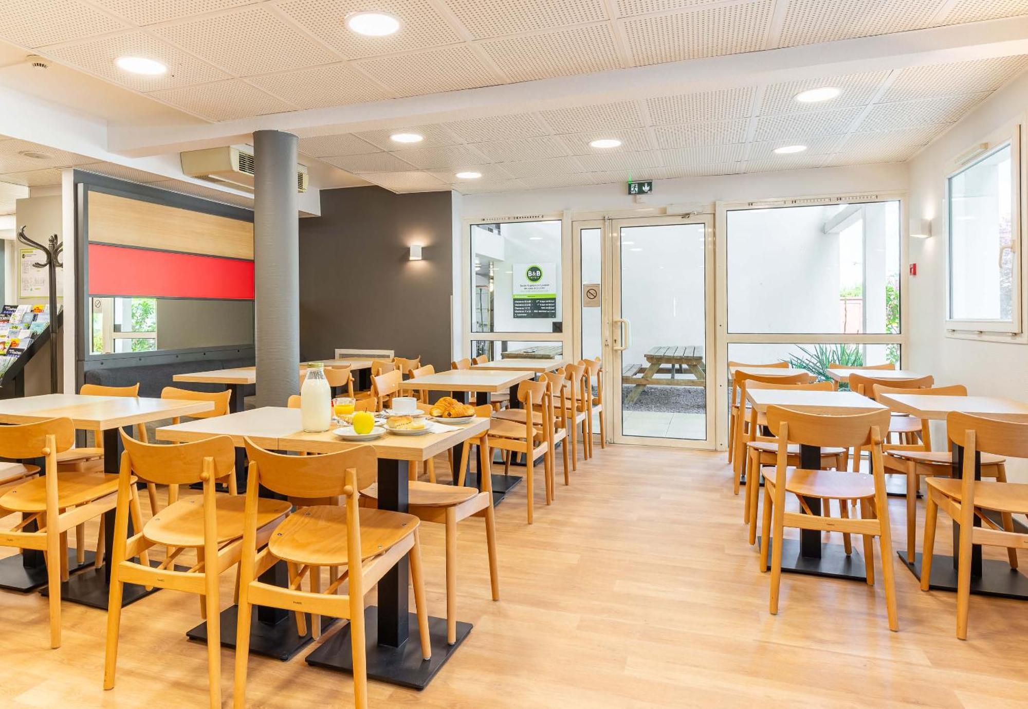 B&B Hotel Nantes Aeroport Bouguenais Eksteriør billede